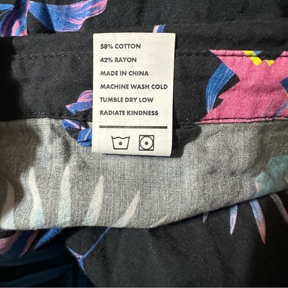 Dutch Bros mens medium button down hawaiian black shirt - Picture 4 of 4